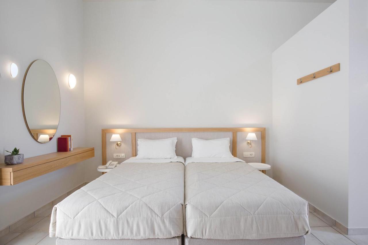 Triton Apartments Kato Daratso Extérieur photo